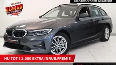 Grijs Gebruikt 2021 BMW 330e Stationwagen | € 34.235 (Eerlijke prijs)