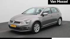 Grijs Gebruikt 2015 VW Golf VII Comfortline Hatchback | € 12.400 (Eerlijke prijs)
