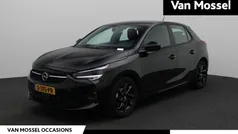 Zwart Gebruikt 2023 Opel Corsa Hatchback | € 18.940 (Eerlijke prijs)