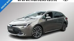 Gebruikt 2025 Toyota Corolla Stationwagen | € 38.835 (Eerlijke prijs)
