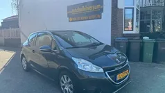 Grijs Gebruikt 2012 Peugeot 208 Access Hatchback | € 2.499 (Eerlijke prijs)