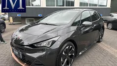 Grijs Gebruikt 2023 Cupra Born Hatchback | € 27.440 (Eerlijke prijs)