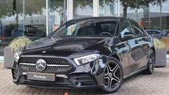 Zwart Gebruikt 2022 Mercedes A200 AMG line Sedan | € 26.700 (Goede deal)