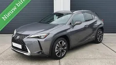 Grijs Gebruikt 2019 Lexus UX 250h Executive Line SUV | € 25.999 (Eerlijke prijs)