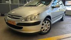 Grijs Gebruikt 2005 Peugeot 307 Hatchback | € 1.750 (Eerlijke prijs)