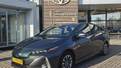 Occasion Toyota Prius 123 PK (90 kW) 2020 Grijs Hatchback
