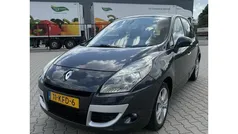 Grijs Gebruikt 2009 Renault Scénic III Dynamique MPV | € 3.250 (Eerlijke prijs)