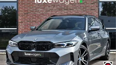 Grijs Gebruikt 2024 BMW 330e M Sport Stationwagen | € 51.900 (Super prijs)