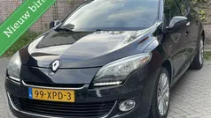 Zwart Gebruikt 2012 Renault Mégane III Bose Edition Hatchback | € 4.999 (Eerlijke prijs)