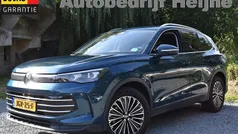 Gebruikt 2024 VW Tiguan Elegance SUV | € 42.445 (Super prijs)
