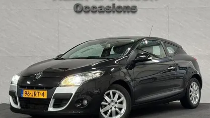 Zwart Occasion 2009 Renault Mégane Coupé Business Coupé | € 5.495 (Eerlijke prijs)