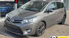 Beige Gebruikt 2017 Toyota Verso MPV | € 19.945 (Eerlijke prijs)