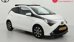 Wit Gebruikt 2021 Toyota Aygo Hatchback | € 14.999 (Eerlijke prijs)