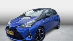 Blauw Gebruikt 2018 Toyota Yaris Hybrid Hatchback | € 16.999 (Eerlijke prijs)