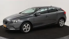 Grijs Gebruikt 2013 Volvo V40 Momentum Stationwagen | € 9.400 (Goede deal)