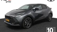 Grijs Gebruikt 2024 Toyota C-HR SUV | € 32.950 (Super prijs)