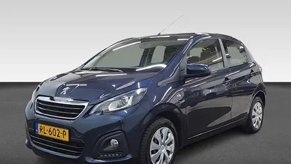 Blauw Gebruikt 2017 Peugeot 108 Active Hatchback | € 6.840 (Eerlijke prijs)