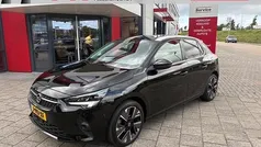 Zwart Gebruikt 2020 Opel Corsa-e Elegance Hatchback | € 13.445 (Eerlijke prijs)