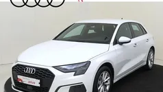 Wit Gebruikt 2023 Audi A3 Sportback Basis Hatchback | € 27.950 (Goede deal)