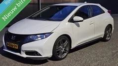 Wit Gebruikt 2013 Honda Civic Sport Hatchback | € 9.999 (Eerlijke prijs)