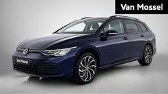 Blauw Gebruikt 2021 VW Golf VIII Business Stationwagen | € 24.900 (Eerlijke prijs)