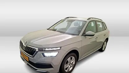 Grijs Occasion 2022 Skoda Kamiq Ambition SUV | € 18.450 (Eerlijke prijs)