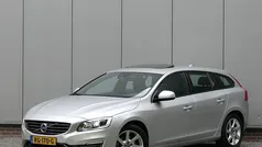 Gebruikt 2017 Volvo V60 Dynamic Stationwagen | € 18.999 (Eerlijke prijs)