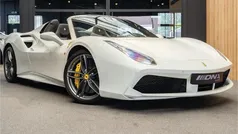 Wit, metallic lak Gebruikt 2018 Ferrari 488 Cabriolet | € 274.995 (Eerlijke prijs)