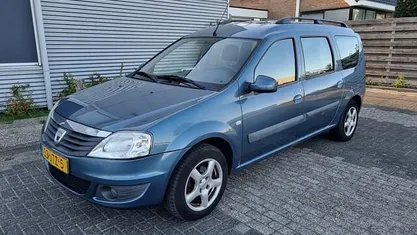Blauw Occasion 2009 Dacia Logan MCV Lauréate MPV | € 1.750 (Eerlijke prijs)
