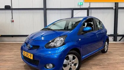 Occasion 2009 Toyota Aygo Hatchback | € 2.490 (Eerlijke prijs)