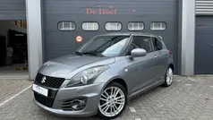 Grijs Gebruikt 2013 Suzuki Swift Hatchback | € 9.499 (Goede deal)