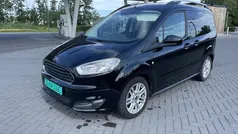 Zwart Gebruikt 2017 Ford Tourneo Courier Titanium MPV | € 10.450 (Eerlijke prijs)