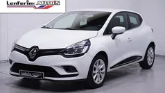 Wit Gebruikt 2019 Renault Clio IV Intens Hatchback | € 13.600 (Eerlijke prijs)