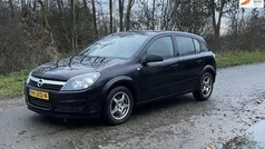 Gebruikt 2004 Opel Astra Hatchback | € 1.350 (Eerlijke prijs)