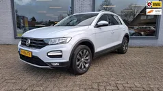 Wit Gebruikt 2020 VW T-Roc Style SUV | € 19.745 (Eerlijke prijs)