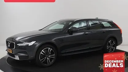 Grijs Gebruikt 2019 Volvo V90 CC Stationwagen | € 28.900 (Eerlijke prijs)