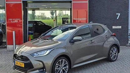 Occasion 2024 Toyota Yaris Hybrid Executive Hatchback | € 27.900 (Eerlijke prijs)
