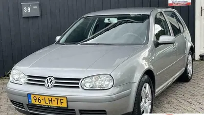 Occasion VW Golf IV 105 PK (77 kW) 2003 Grijs Hatchback