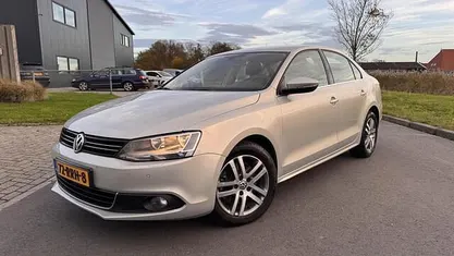 Occasion VW Jetta Highline 160 PK (117 kW) 2011 Grijs Sedan
