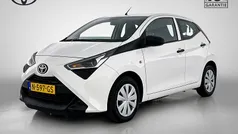 Gebruikt 2021 Toyota Aygo Hatchback | € 10.945 (Eerlijke prijs)