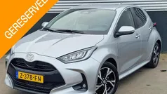 Zilver Gebruikt 2024 Toyota Yaris Hybrid Edition Hatchback | € 25.399 (Eerlijke prijs)