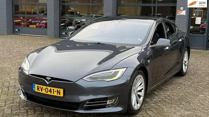 Occasion 2018 Tesla Model S Hatchback | € 22.750 (Eerlijke prijs)