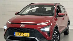Rood metallic Gebruikt 2023 Hyundai Bayon Comfort SUV | € 23.925 (Eerlijke prijs)