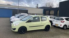 Groen Gebruikt 2008 Renault Twingo Authentique Hatchback | € 1.995 (Eerlijke prijs)