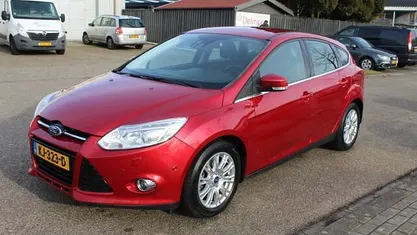 Occasion Ford Focus Titanium 150 PK (110 kW) 2012 Rood Sedan
