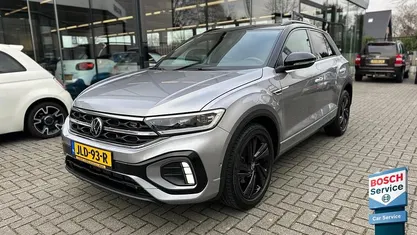 Grijs Gebruikt 2024 VW T-Roc Business SUV | € 33.995 (Eerlijke prijs)
