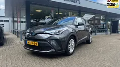 Gebruikt 2022 Toyota C-HR Business Edition SUV | € 25.695 (Eerlijke prijs)