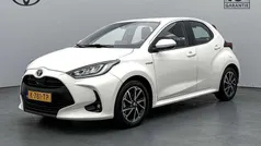 Gebruikt 2021 Toyota Yaris Hybrid Hatchback | € 20.445 (Eerlijke prijs)