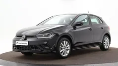 Zwart Gebruikt 2024 VW Polo R-line Hatchback | € 26.940 (Eerlijke prijs)