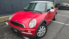 Rood Gebruikt 2002 Mini ONE Salt Hatchback | € 1.750 (Eerlijke prijs)
